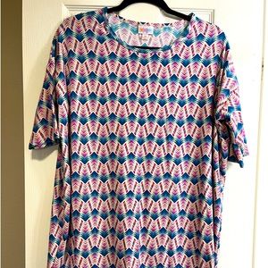 LuLaRoe Irma. X-small. High-low hem. Longer in the back. EUC.